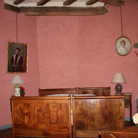 Chateau De La Roche Martel Panzió Roiffé Kültér fotó