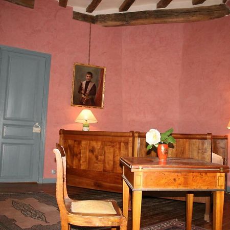 Chateau De La Roche Martel Panzió Roiffé Kültér fotó